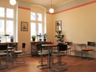Partyraum: Café mit Bar und Seminarraum im Winsviertel