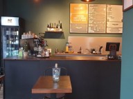 Partyraum: Coffee and Wine Bar Frankfurt 